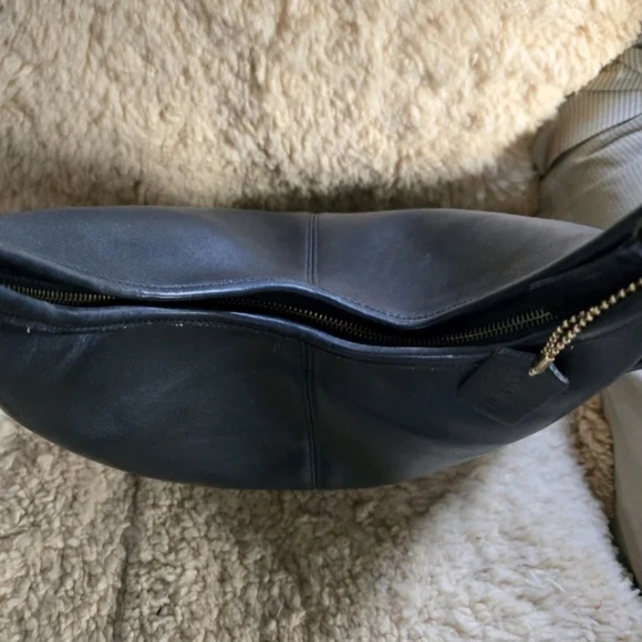 Vintage X-Large Coach Ergo 9026 In Black, Kind Of Rare - Picture 14 of 14